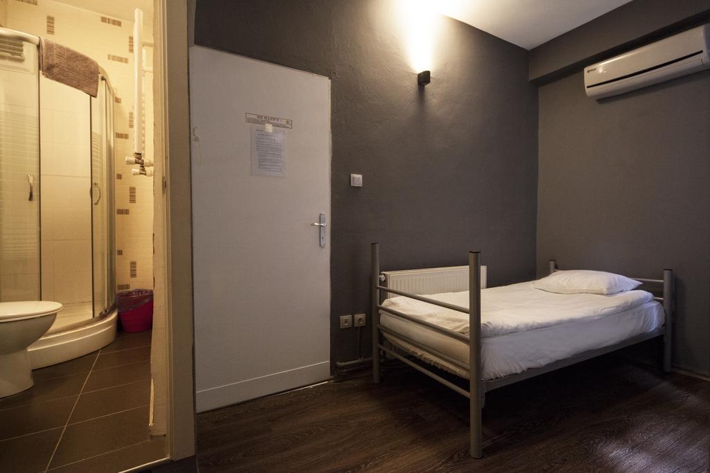 Eastwest Guesthouse Istanboel Buitenkant foto
