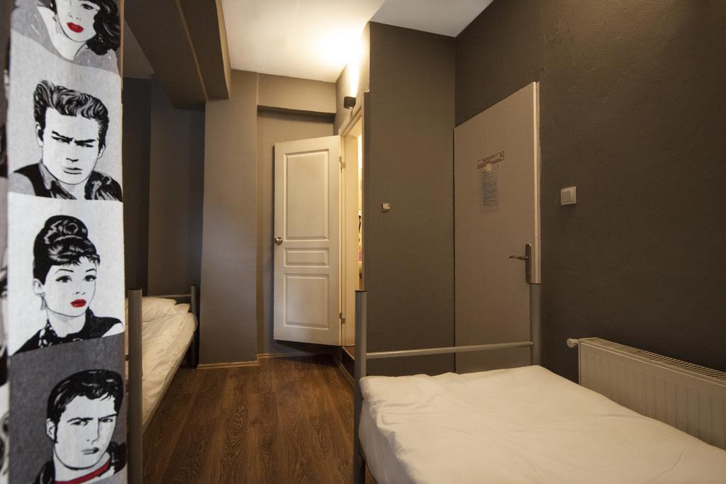 Eastwest Guesthouse Istanboel Buitenkant foto